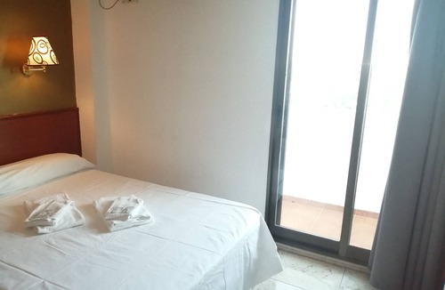 Barrio del Perpetuo Socorro Hostel | Hostal Jaime I