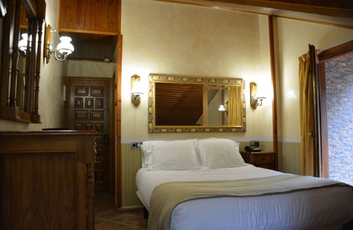 Os de Civis Hostel | Hostal La Font