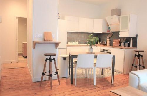 Quartier Hyper-Centre Apartment | Hotegam agency, 70 rue Thiers Championnet, close SNCF, new & design, 2 bedrooms, 1 office