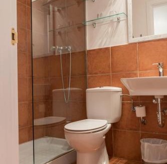 Besalu Hotel | Hotel 3 Arcs