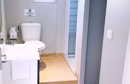 Brive-la-Gaillarde Hotel | Hotel Abelha Le France