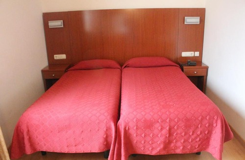 Salinas de Pamplona Hotel | Hotel Agorreta