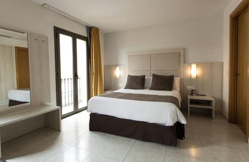 Tortella Hotel | Hotel Alta Garrotxa