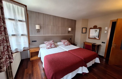 Benasque Hotel | Hotel Aragüells