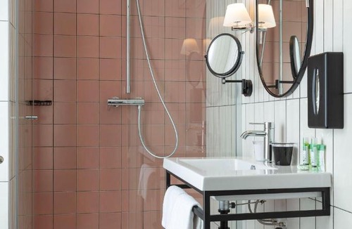 Arsenal Hotel | Hotel Bastille Speria