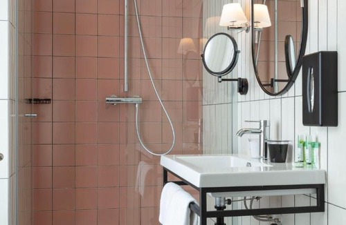 Arsenal Hotel | Hotel Bastille Speria
