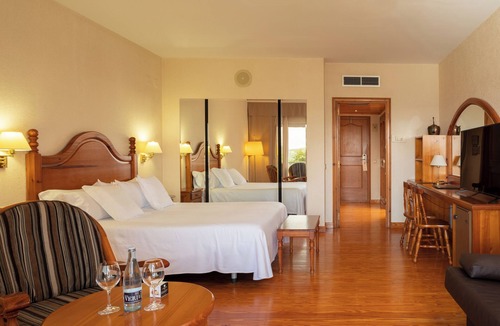 Peramola Hotel | Hotel Can Boix de Peramola