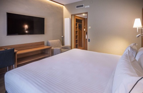 Castelldefels Hotel | Hotel Ciudad de Castelldefels