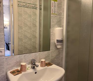 Saint-Flour Hotel | Hotel du Nord - Ville-Haute