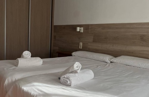 Plasencia del Monte Hostel | Hotel El Cobertizo