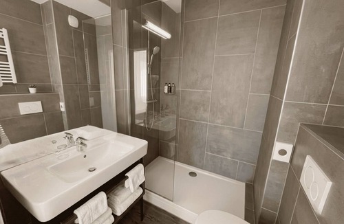 Juvignac Hotel | Hotel Golf Fontcaude