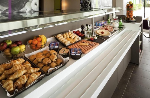 Lleida Hotel | Hotel Ibis Styles Lleida Torrefarrera