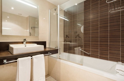 el Fort Pienc Hotel | Hotel ILUNION Auditori