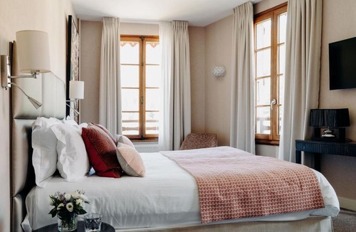 Talloires-Montmin Hotel | Hotel Le Cottage Bise