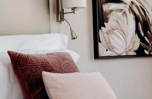 Talloires-Montmin Hotel | Hotel Le Cottage Bise