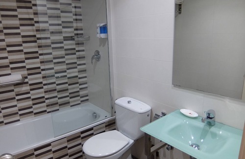 El Baix Guinardo Hotel | HOTEL MEDICIS