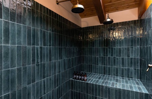 L'Avella Hotel | Hotel Montrubí 1771 - Slow Winery Hotel - Adults only