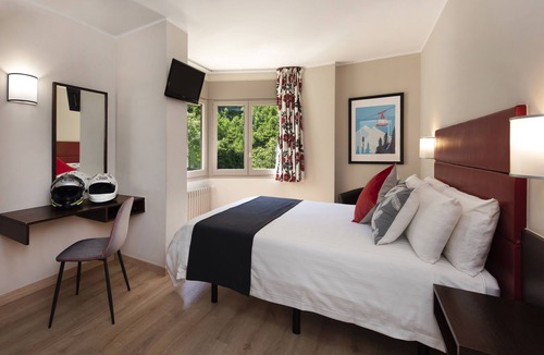 Erts Hotel | Hotel Palarine