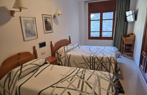Vall de Cardos Hotel | Hotel Puitavaca