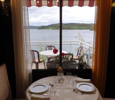 Auphelle Hotel | Hotel Restaurant La Caravelle