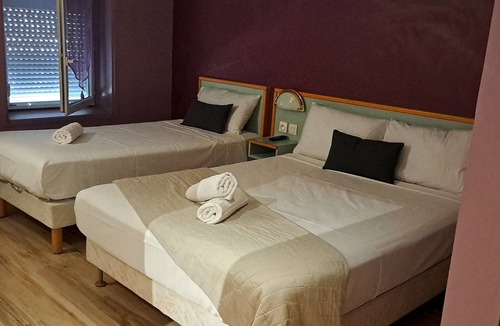 Le Pouzin Hotel | Hotel Restaurant Les Alizes