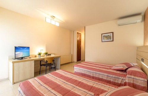 Vilafreser Hotel | Hotel Restaurant Sausa
