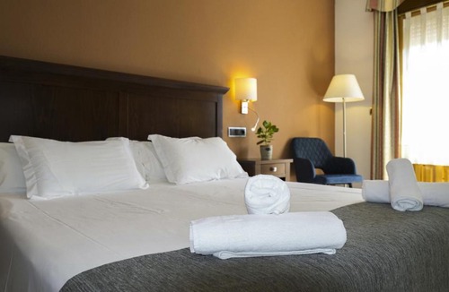 Labuerda Hotel | HOTEL Restaurante TurMo