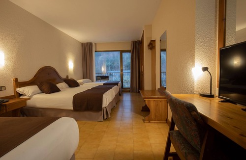 Arinsal Hotel | Hotel Sant Gothard by Nexta