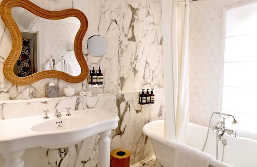 7th Arrondissement Hotel | Hotel Thoumieux
