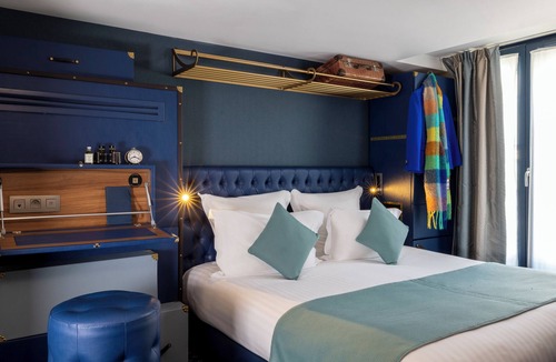 Saint-Vincent-de-Paul Hotel | Hotel Whistler