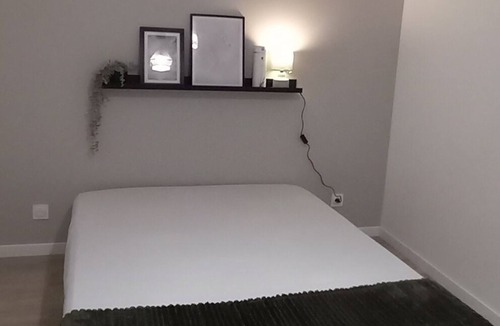 Saint-Etienne-de-Fontbellon Apartment | House, garden, air conditioning, wifi...