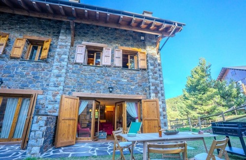 La Molina House | House 4 rooms 10 Pax, Fireplace, Garden & BBQ on the Slopes