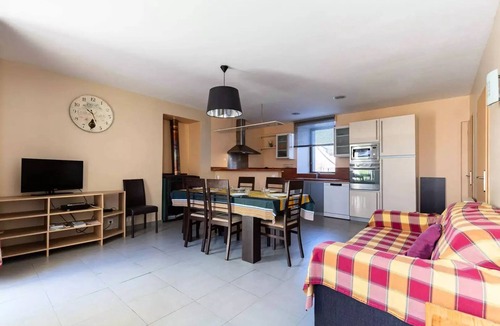 Peyragudes Villa | House for 6 People in Loudenvielle with Free Wi-Fi