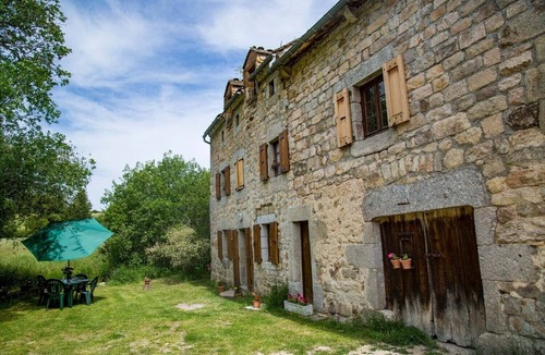 Les Bessons House | House