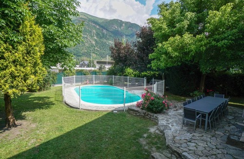 Saint-Lary-Soulan House | House/Gîte/Chalet 15 to 17 people 06 37 07 78 76
