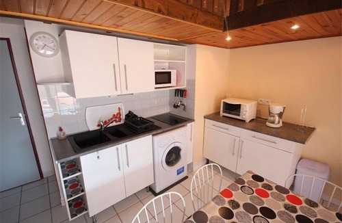 Portiragnes-Plage House | House in secure residence with shared swimming pool, 2 bedrooms, sleeps 5, 400 metres from the.