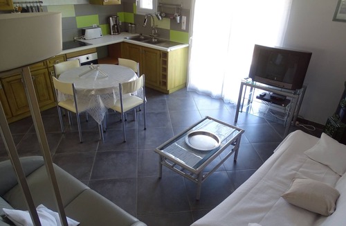 Saint-Rome-de-Tarn House | House located in the village of St Rome de Tarn 18km from Millau