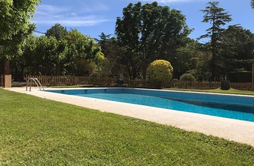 Vallmoll Cottage | House with 1000 m2 garden, swimming pool and private barbecue,