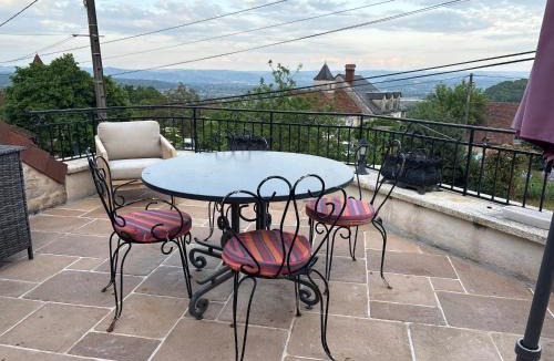Carennac House | House with a view