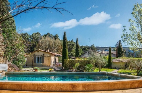 Fontaine-de-Vaucluse House | House with pool and river access