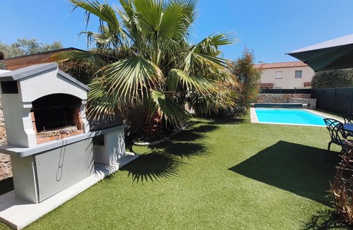Vic-la-Gardiole House | House with pool 5 minutes from the sea