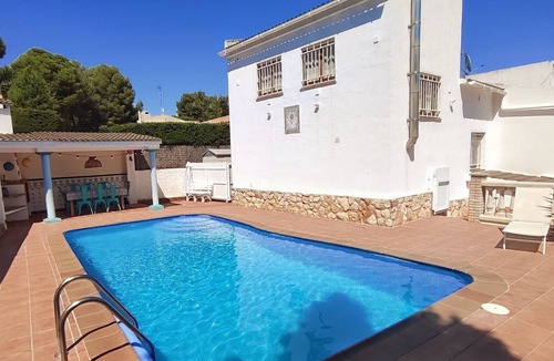 El Vendrell House | House with private pool and wi. fi