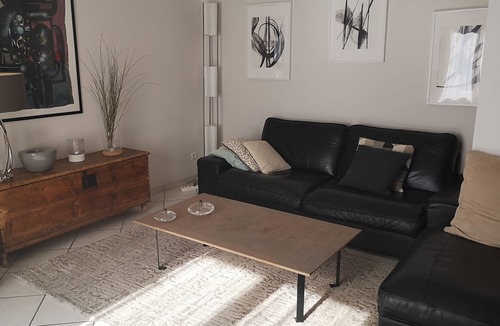 Doussard House | House with swimming pool in a quiet location close to the town center