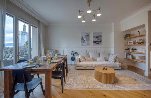 Quartier Exposition-Bajatiere Apartment | #HS Haussmann 1890 Grenoble