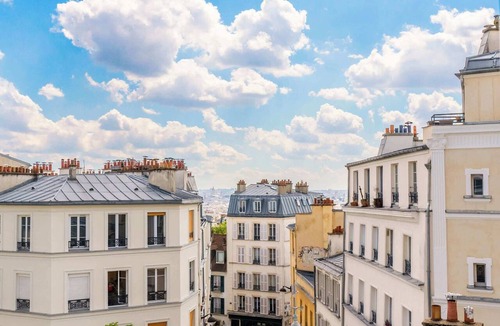 Montmartre Apartment | Huge and bright 4BD for 10 guests Sacre-Coeur