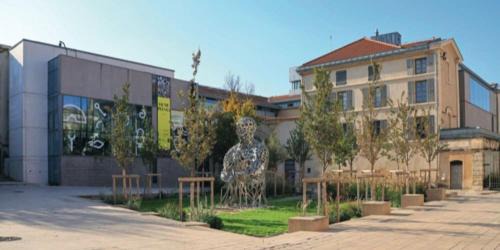 Faubourg Saint-Jacques Apartment | Hyper Centre de Valence - Studio N43