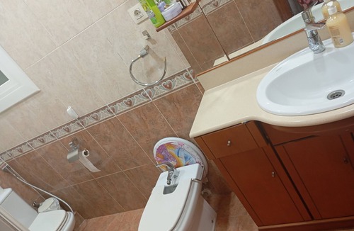 Canovelles Condo | I rent a room with kitchen and bathroom close to Barcelona 25 km