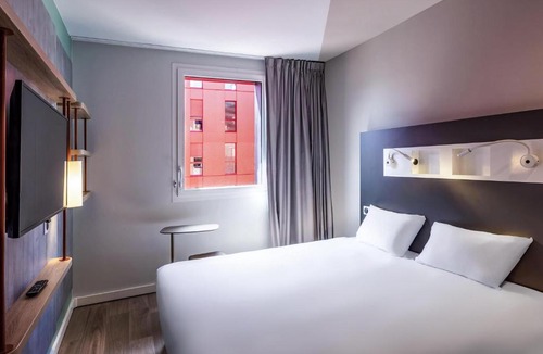 Saint-Etienne Hotel | ibis budget Saint-Étienne Centre Gare Châteaucreux