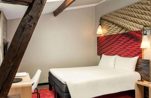 Quartier de la Folie-Mericourt Hotel | ibis Paris Avenue de la Republique