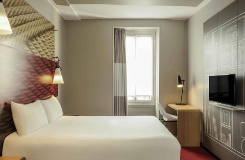 Quartier de la Folie-Mericourt Hotel | ibis Paris Avenue de la Republique